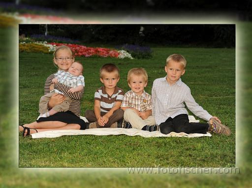 3749-064 b 15x20.jpg